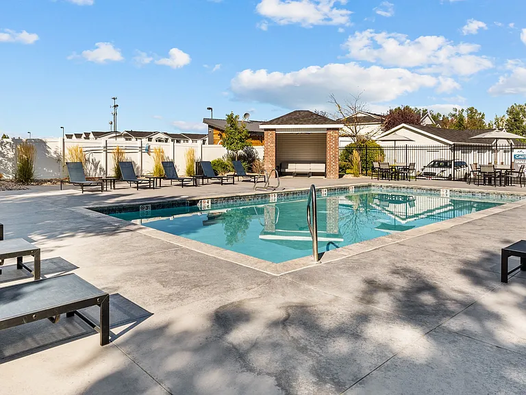 Eagles Landing Apartments — Photo 12