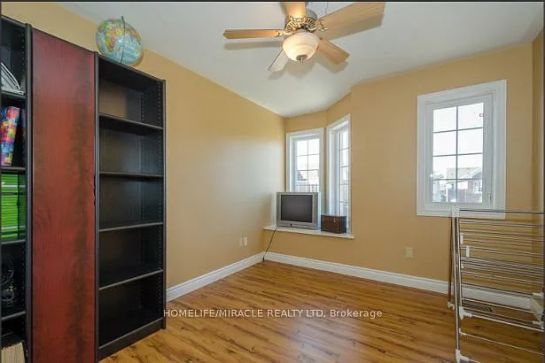 30 Masters Green Cres — Photo 28
