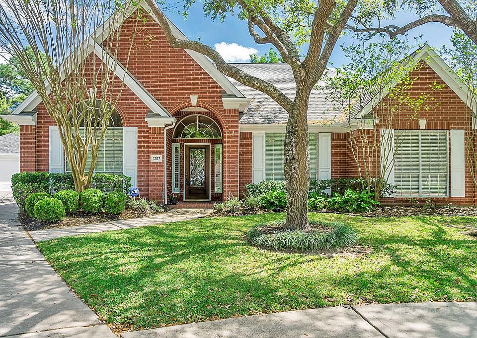 1st image of 1207 Bladesdale Ct
