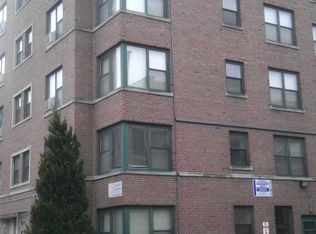 6820 S Oglesby Ave APT 510, Chicago, IL 60649