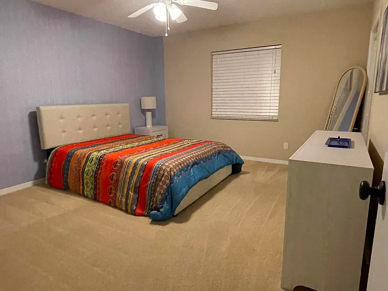 1210 SE Parkview Pl #E3 — Photo 11