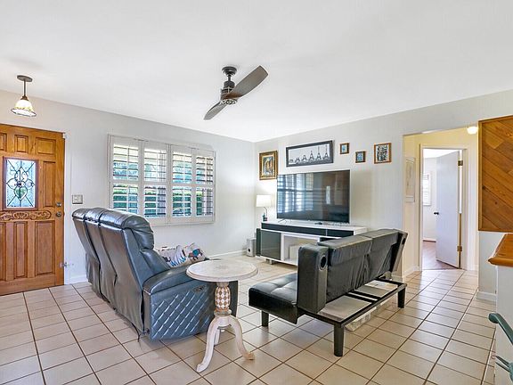 5th image of 3526 Kitely Ave