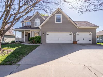 604 Stonegate Ct, Lawrence, KS, 66049