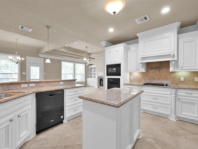 19841 S Plantation Estates Dr — Photo 9