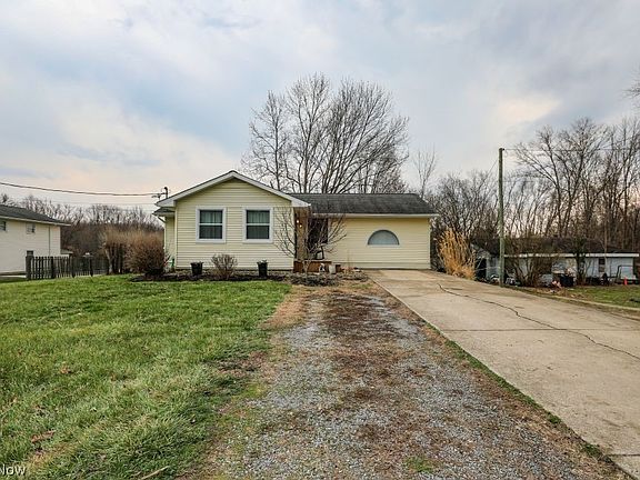 2nd image of 10676 Holcomb Rd