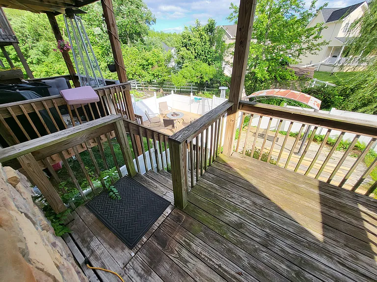 114 Vince Dr — Photo 19