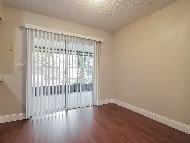 13900 Lena St — Photo 5