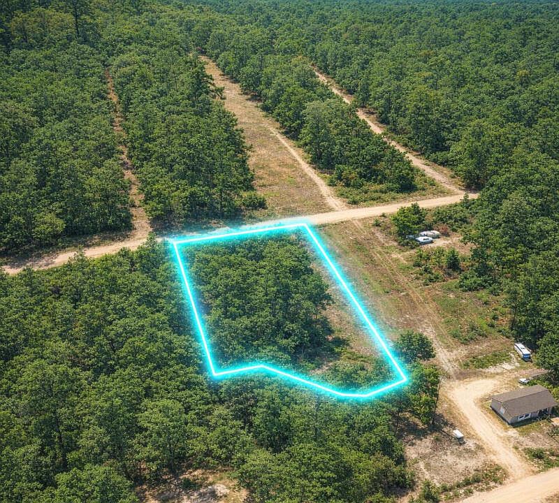 2nd image of 10 Round Table Rd