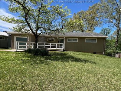 1125 Emerald Rd, Charleston, WV, 25314