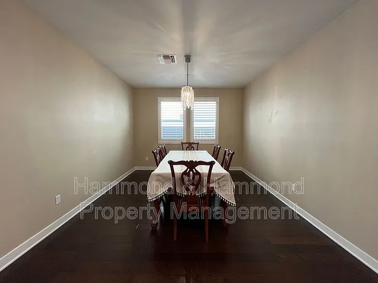 11395 Beechnut St — Photo 14
