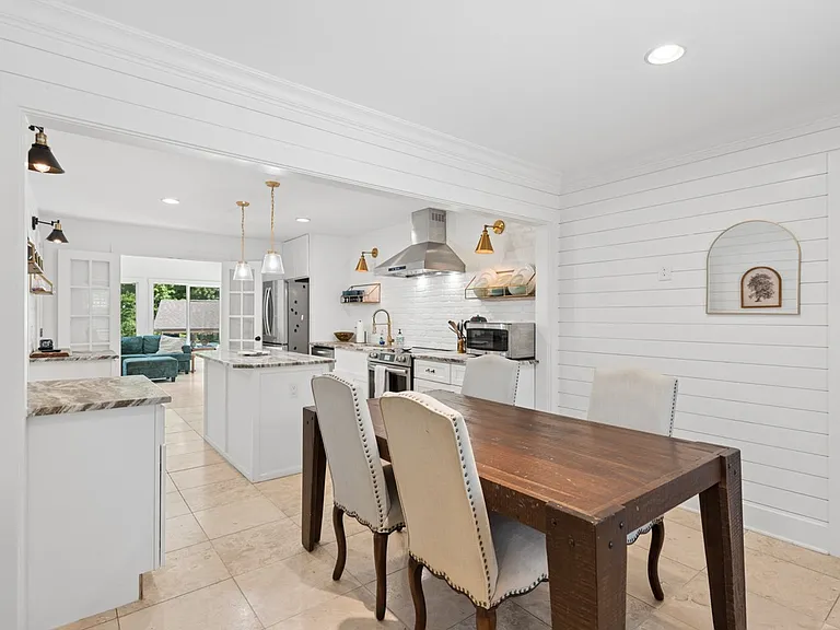 4036 Creekside Dr — Photo 10