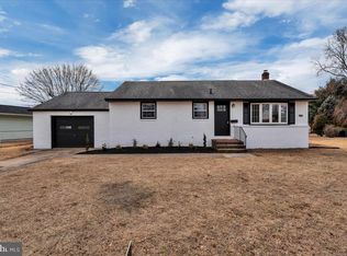 1032 Ladner Ave, Gibbstown, NJ 08027