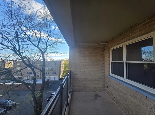 7100 Blvd East image 41 of 47