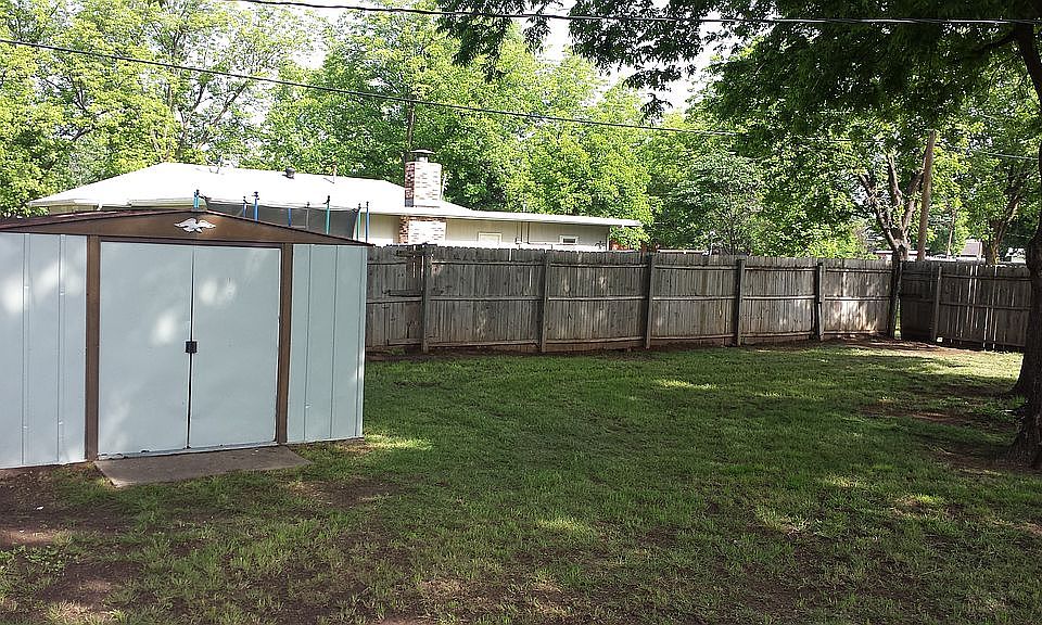 1st image of 1109 N 5th St