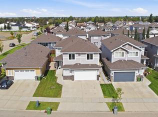 8914 97th Ave, Morinville, AB T8R2N7