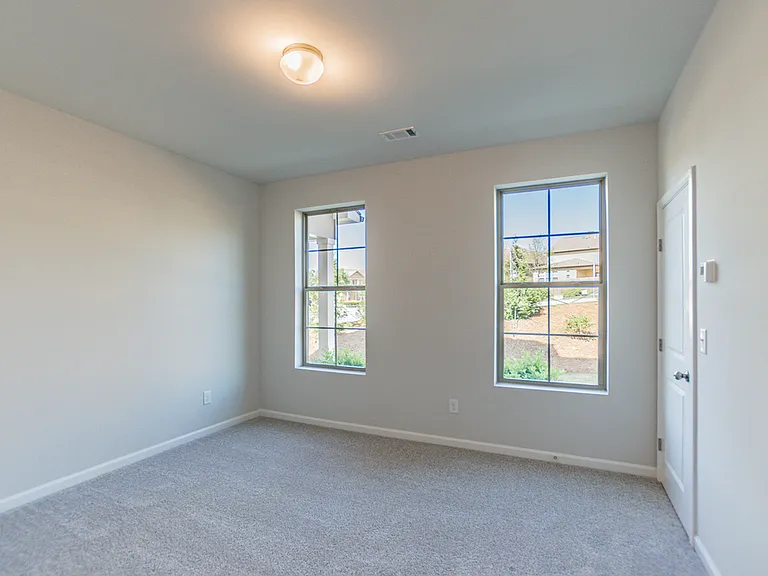 3357 Evermore Pkwy — Photo 6