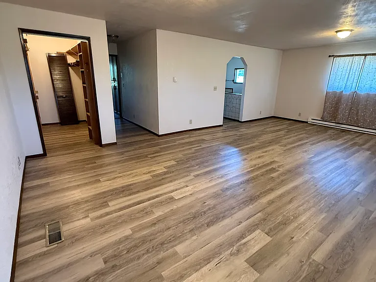 344 Joaquin St — Photo 15