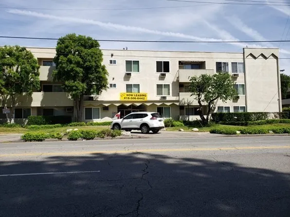 5000 Coldwater Canyon Ave APT 4, Sherman Oaks, CA 91423