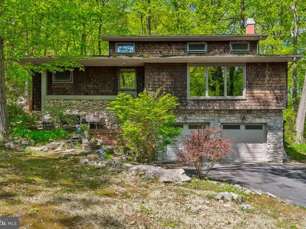 1620 BOBALEW TRAIL, ALLENTOWN, PA 18103