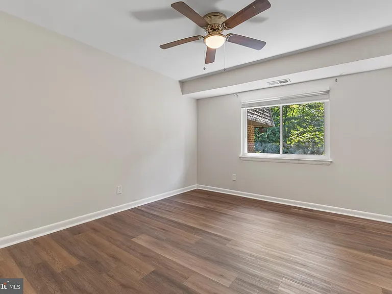 11611 Vantage Hill Rd #11B — Photo 19