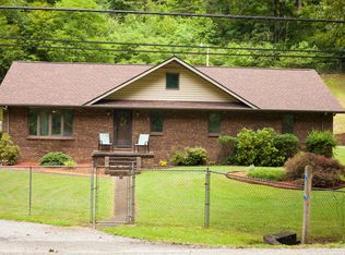 6865 Ashford Nellis Rd, Ashford, WV 25009