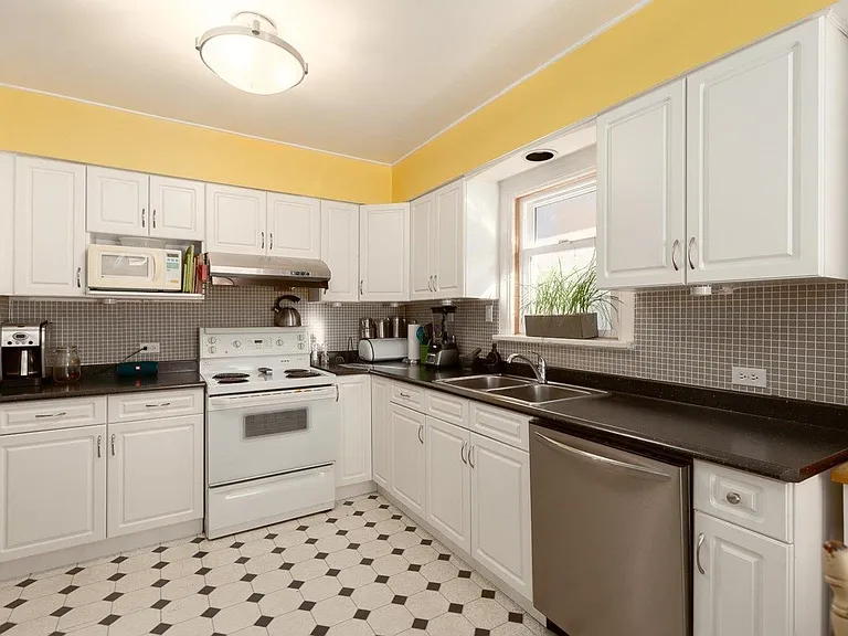 3750 W 11th Ave #UPPER — Photo 4