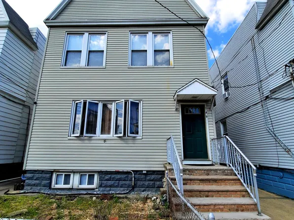 149 West 10th Street image 10 of 10