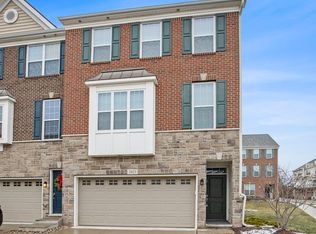 2823 Ridington Rd, Ann Arbor, MI 48105