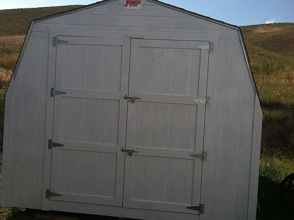 Shed only 1 year old