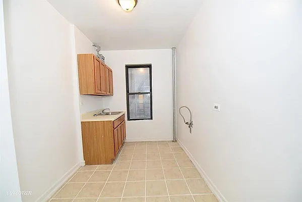 Rented by Corcoran | media 15