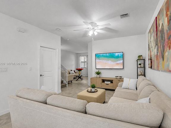 3rd image of 11278 SW 250th Ter
