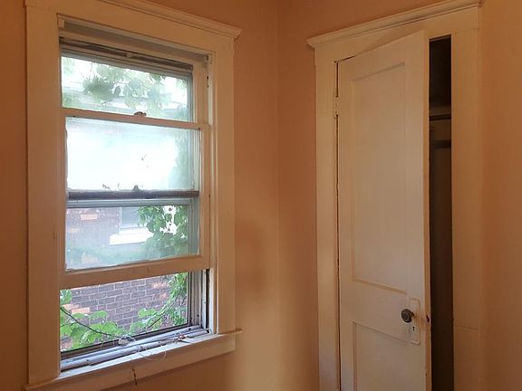 4th image of 3757 Virginia Park St #1