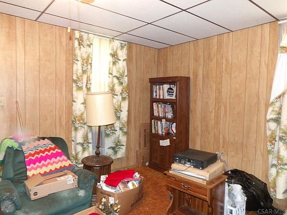 2nd image of 125 Plum St
