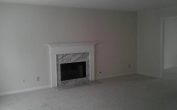 4th image of 95 Park Meadows Dr