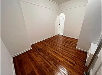 Rented by KNOCKKNOCK LLC