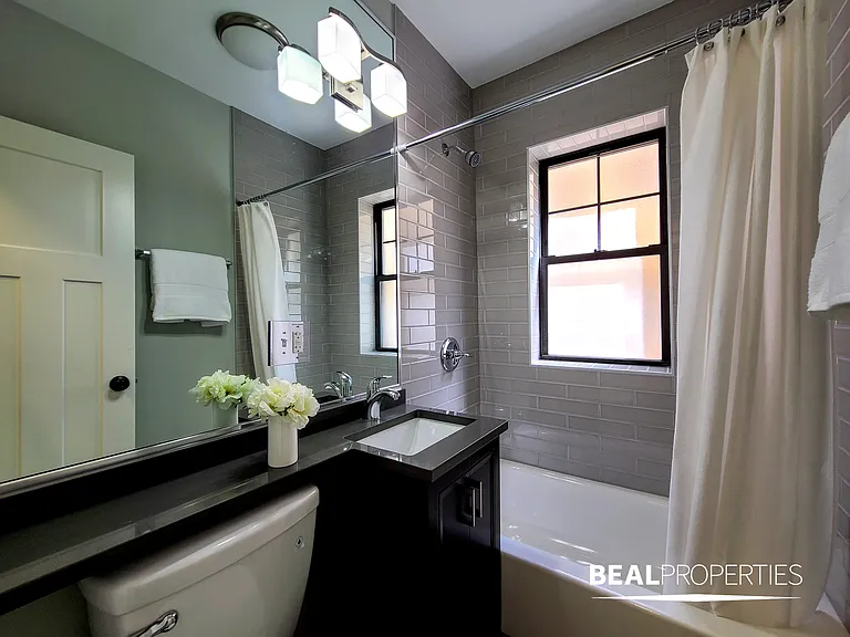 427 West Belden — Photo 42