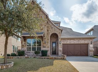 4514 Periwinkle Dr, Mansfield, TX 76063