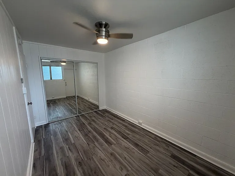 1148 Wilder Ave — Photo 9