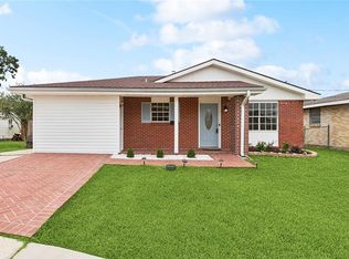 3520 Hero Dr, Gretna, LA 70053