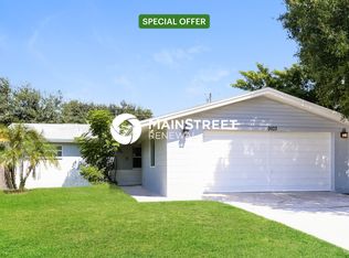 9103 Fairweather Dr, Largo, FL 33773