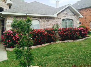 404 N Briery Rd, Irving, TX 75061