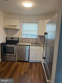 4th image of 1020 Jardin Ct