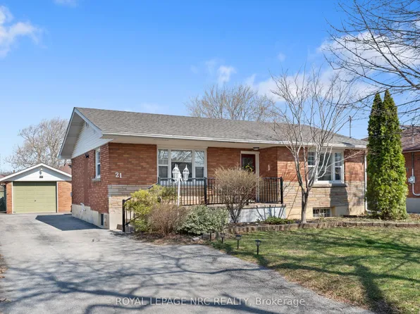 21 Chalmers St, Saint Catharines, ON L2M 5C7