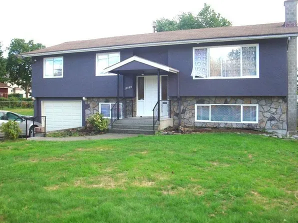 13442 98a Ave, Surrey, BC V3T 1C8