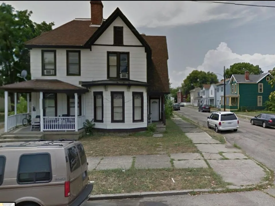 501 S 4th St