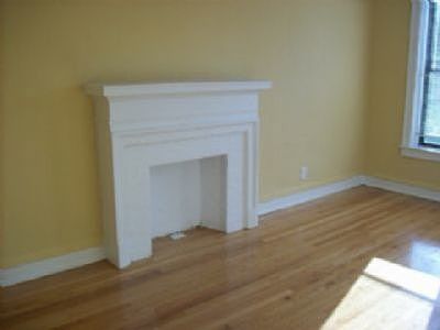 2nd image of 6875 S Crandon Ave APT 3