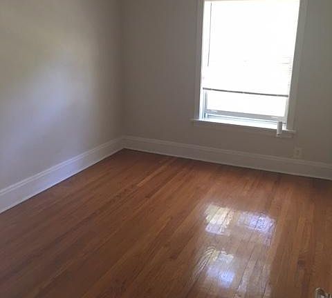 5th image of 430 Linden Ave #Q1