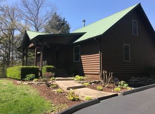 538 Lindell Dr, Ridgedale, MO 65739