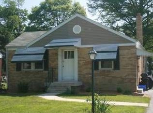 353 S Central Ave, Wood River, IL