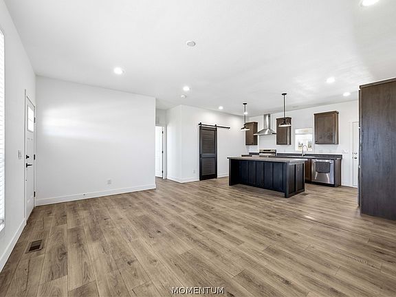 5th image of 10276 Lan Drive